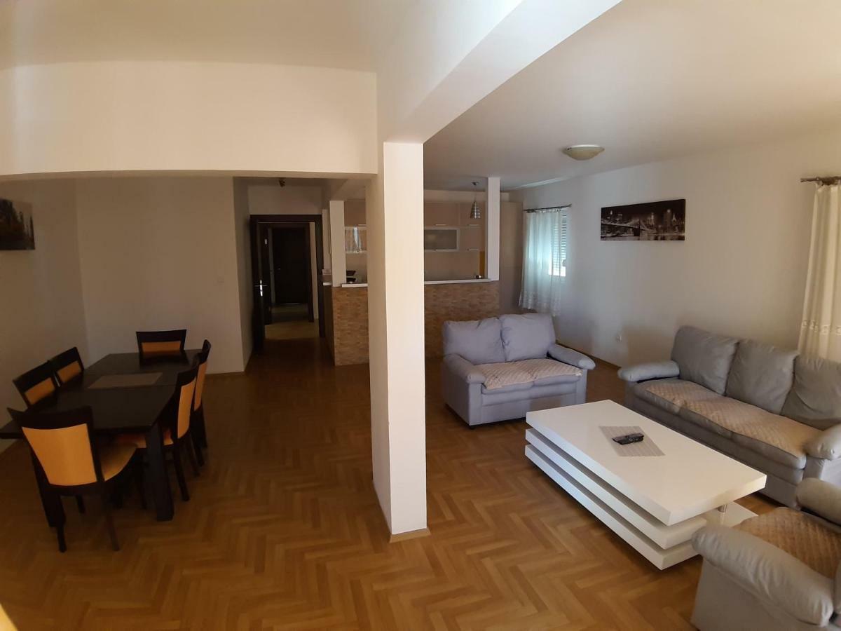 Apartmani Jovan Budva Eksteriør billede